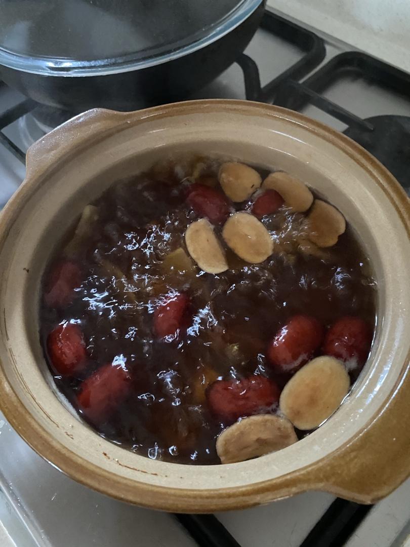 红薯姜枣糖水