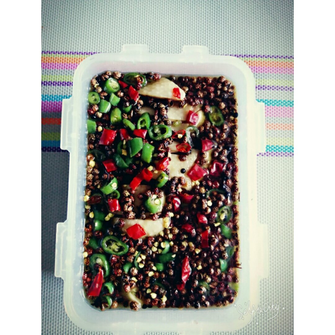 藤椒鸡（重口味江湖菜）