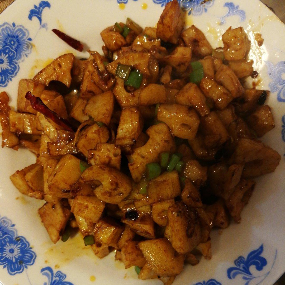酸辣藕丁