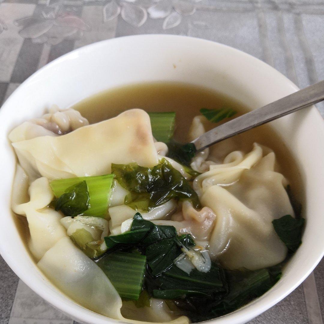 小馄饨(调馅)