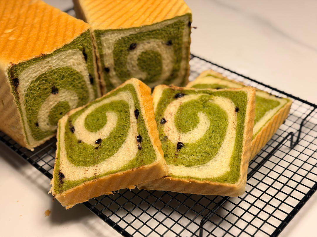 抹茶双色吐司