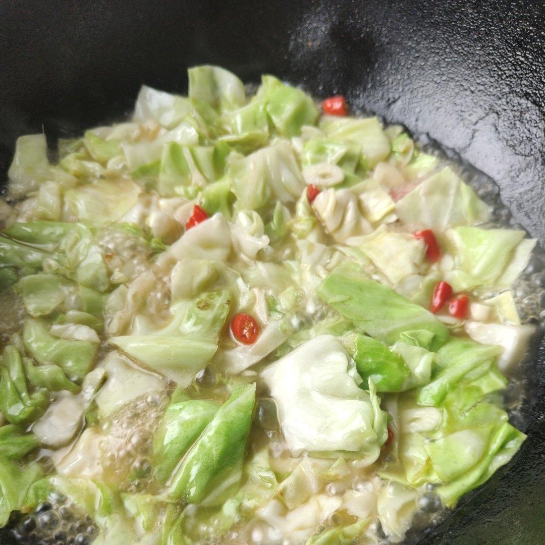 ㊙️巨好吃的干煸手撕包菜～酸辣开胃又下饭