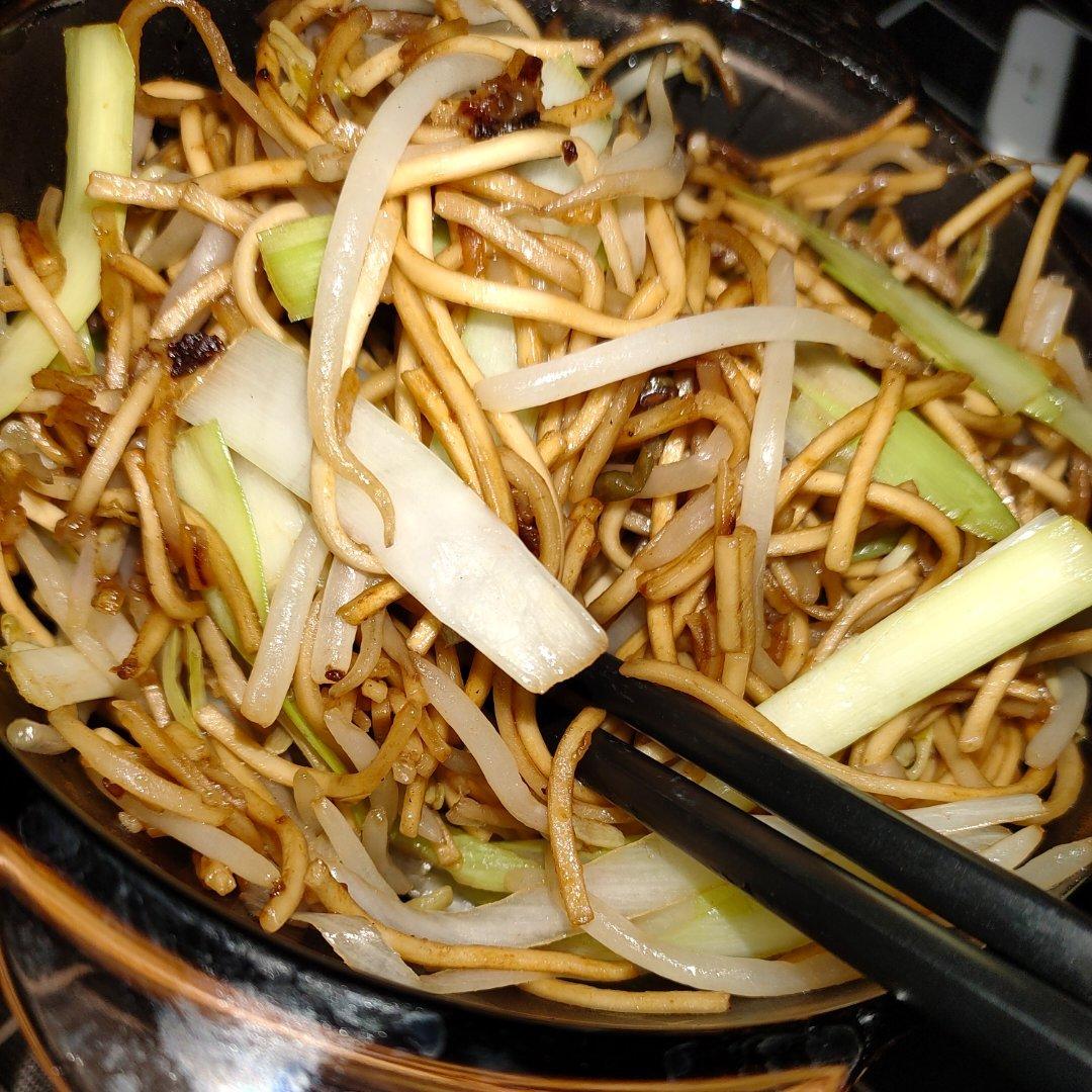 豉油皇炒面，最详细的教程，家常做法