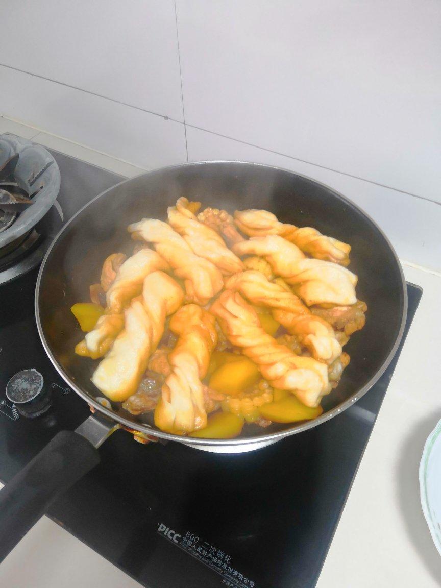 懒人饭豆角粘卷子一锅出