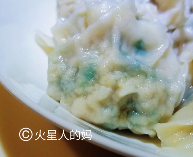 苏子叶鲅鱼水饺/韭菜鲅鱼水饺的做法
