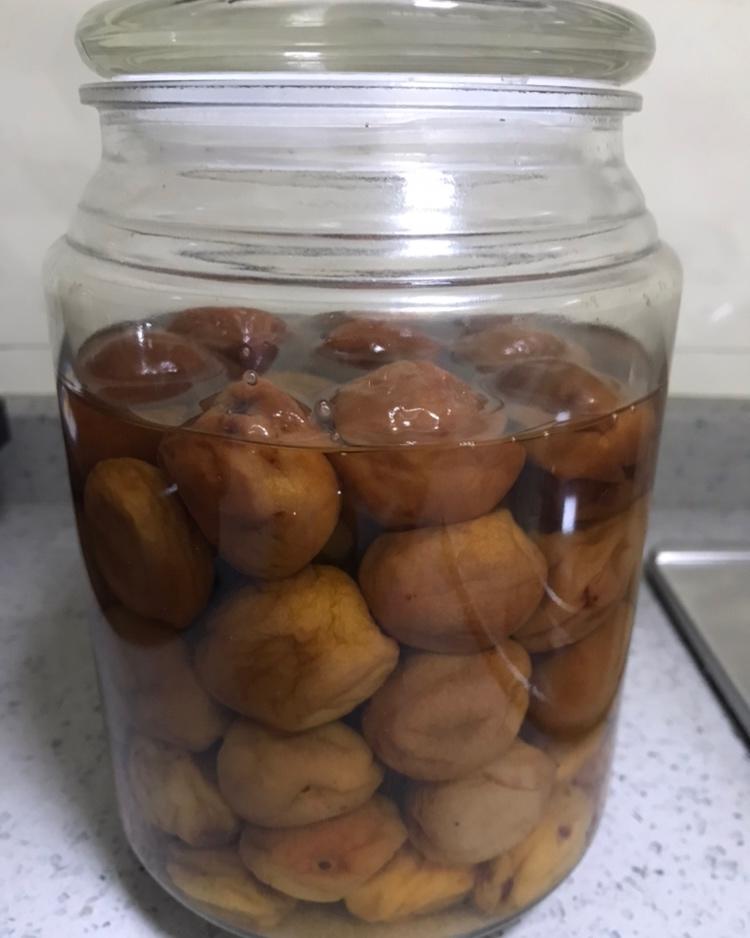 腌酸梅