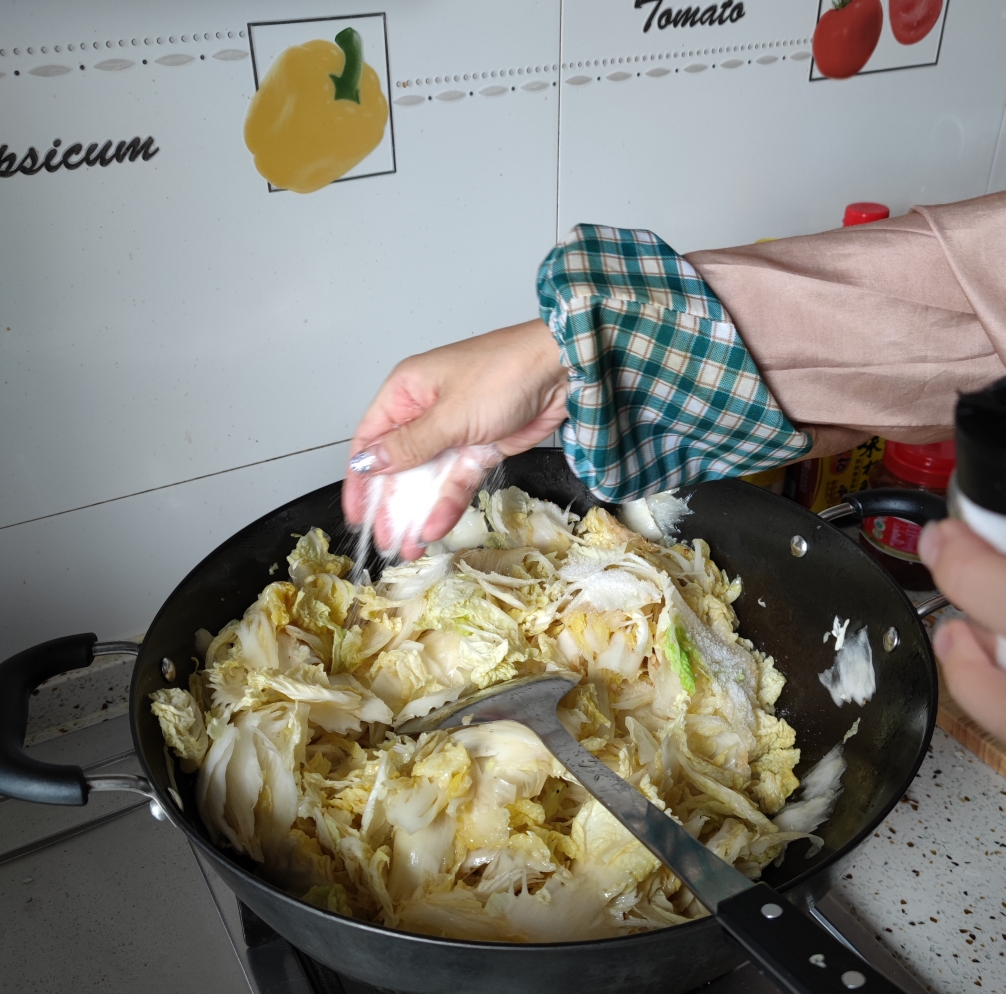超下菜的醋熘白菜的做法 步骤3