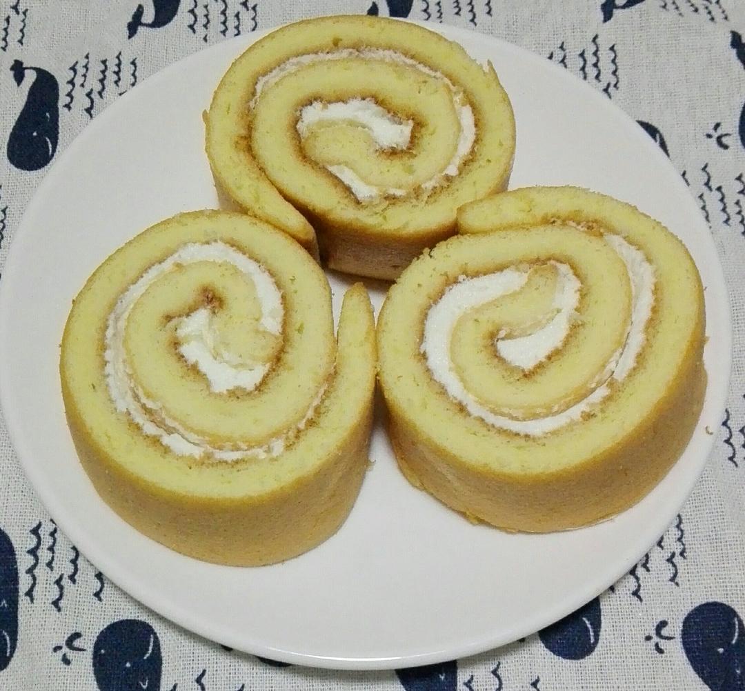 戚风奶油蛋糕卷