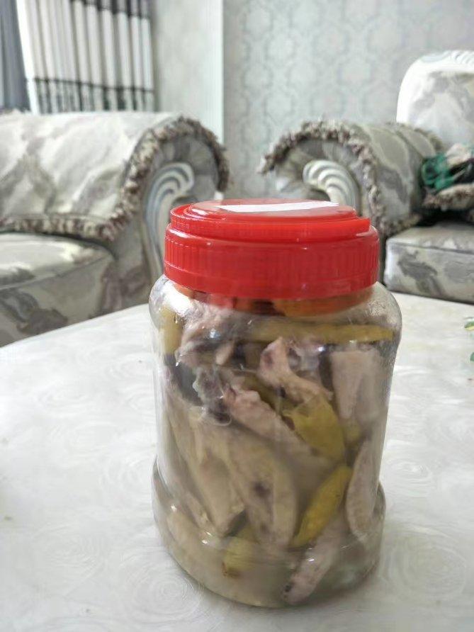 泡椒鸡爪翅尖