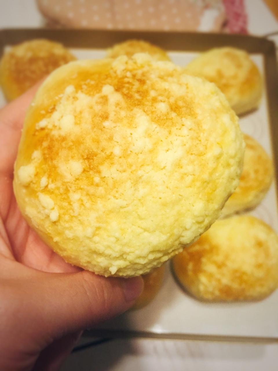 香酥橙味牛奶包