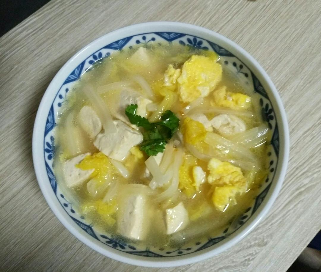 白菜炖冻豆腐