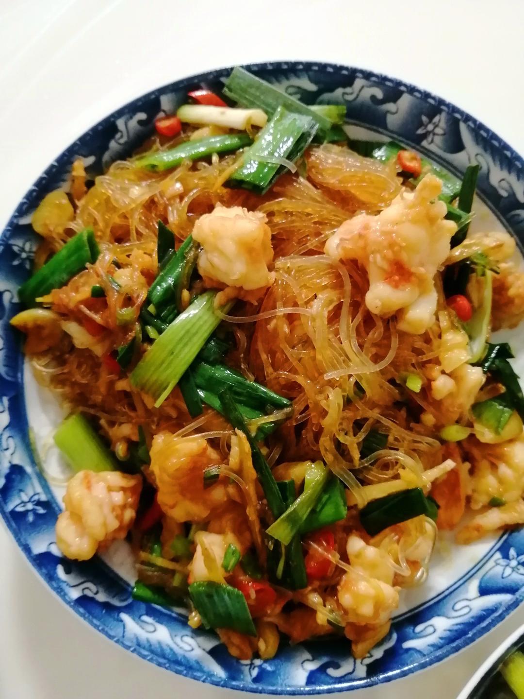 虾仁粉丝煲