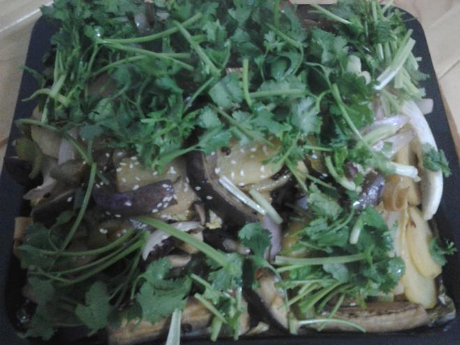 烤箱版蒜香烤鱼+鱼头豆腐煲的做法