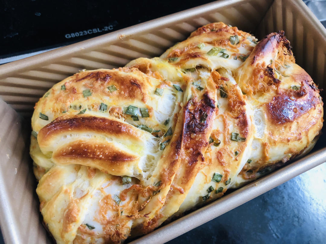 香葱肉松手撕吐司