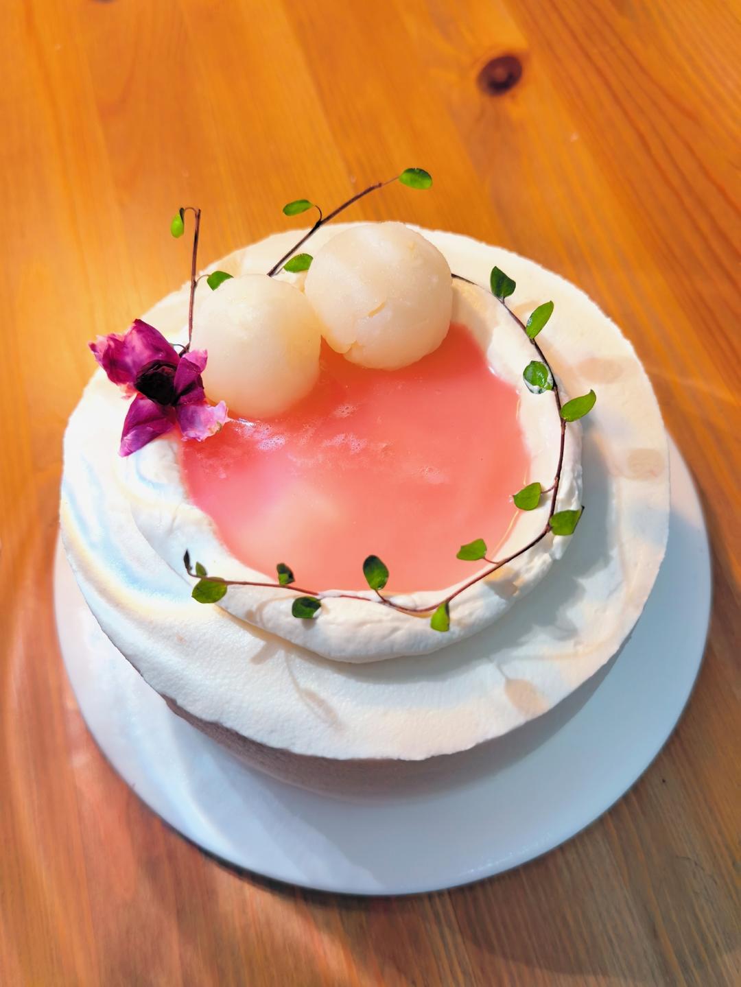清爽夏日玫瑰荔枝奶油蛋糕