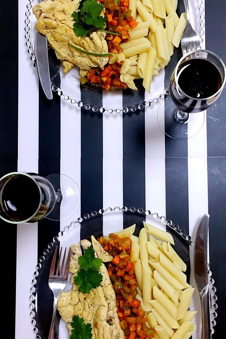 普罗旺斯烩菜配香煎鸡胸