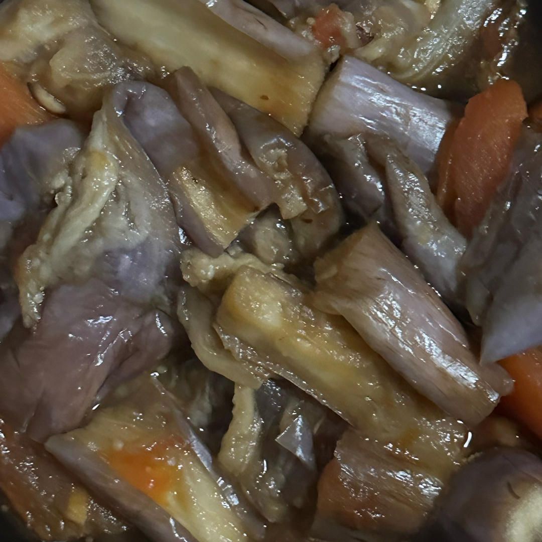 5分钟快手下饭菜#番茄炒茄子🍅番茄家族