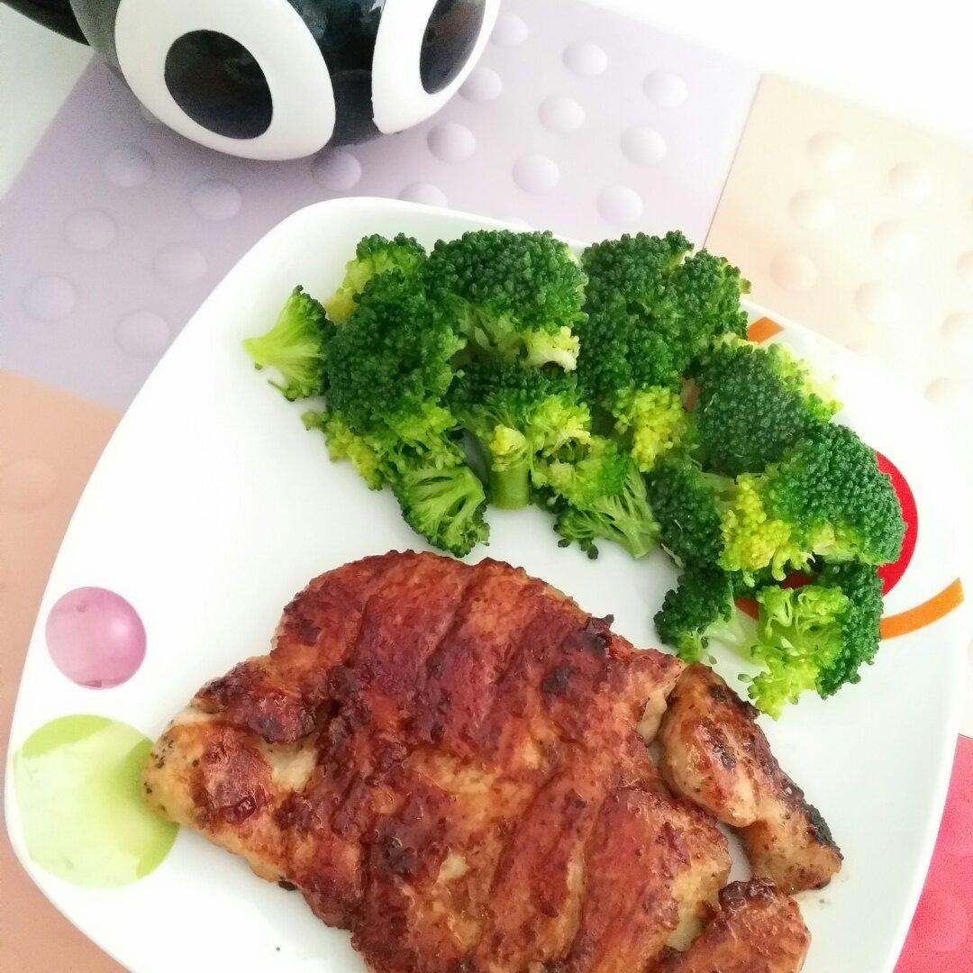 蚝油煎鸡胸肉（真的只要腌了就炒鸡嫩！（新增微波式