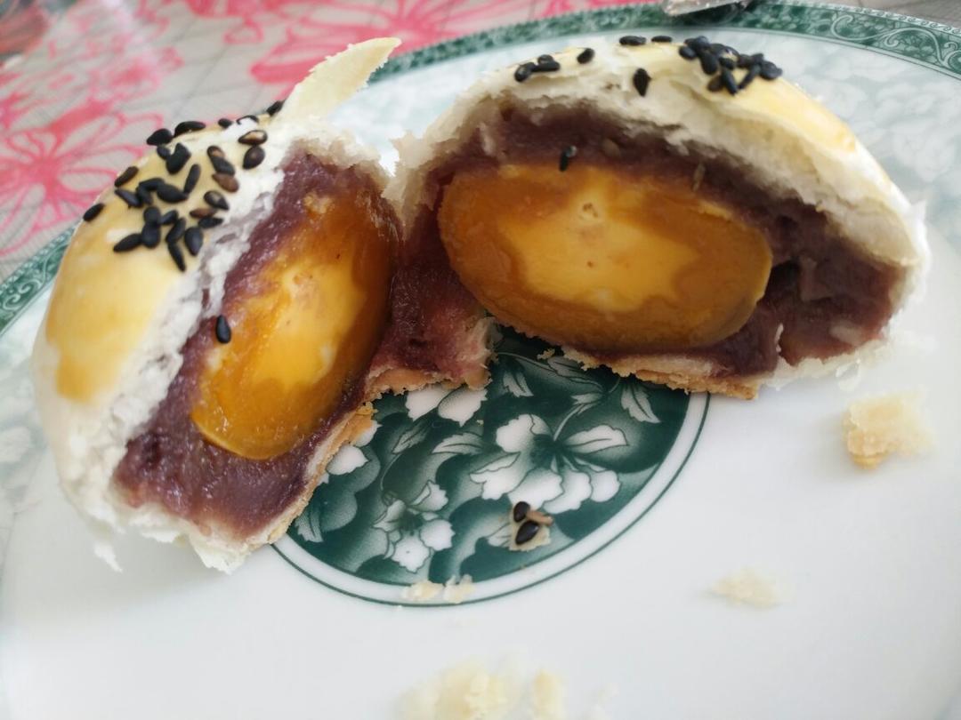 蛋黄酥
