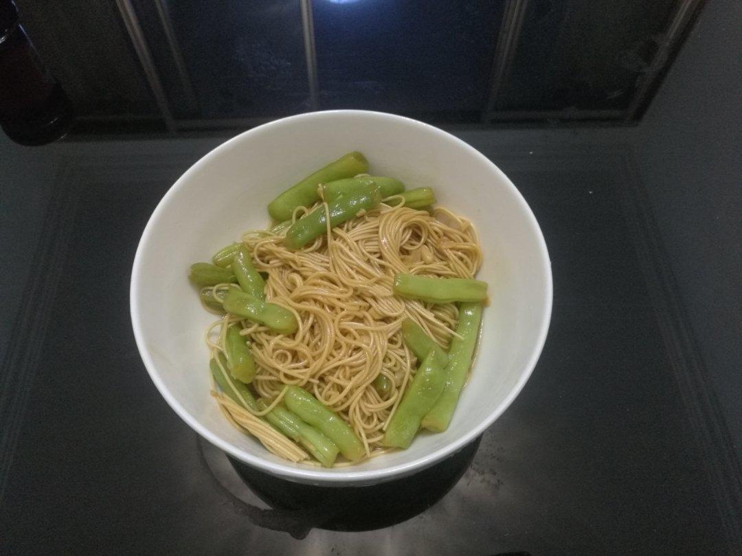 豆角焖面
