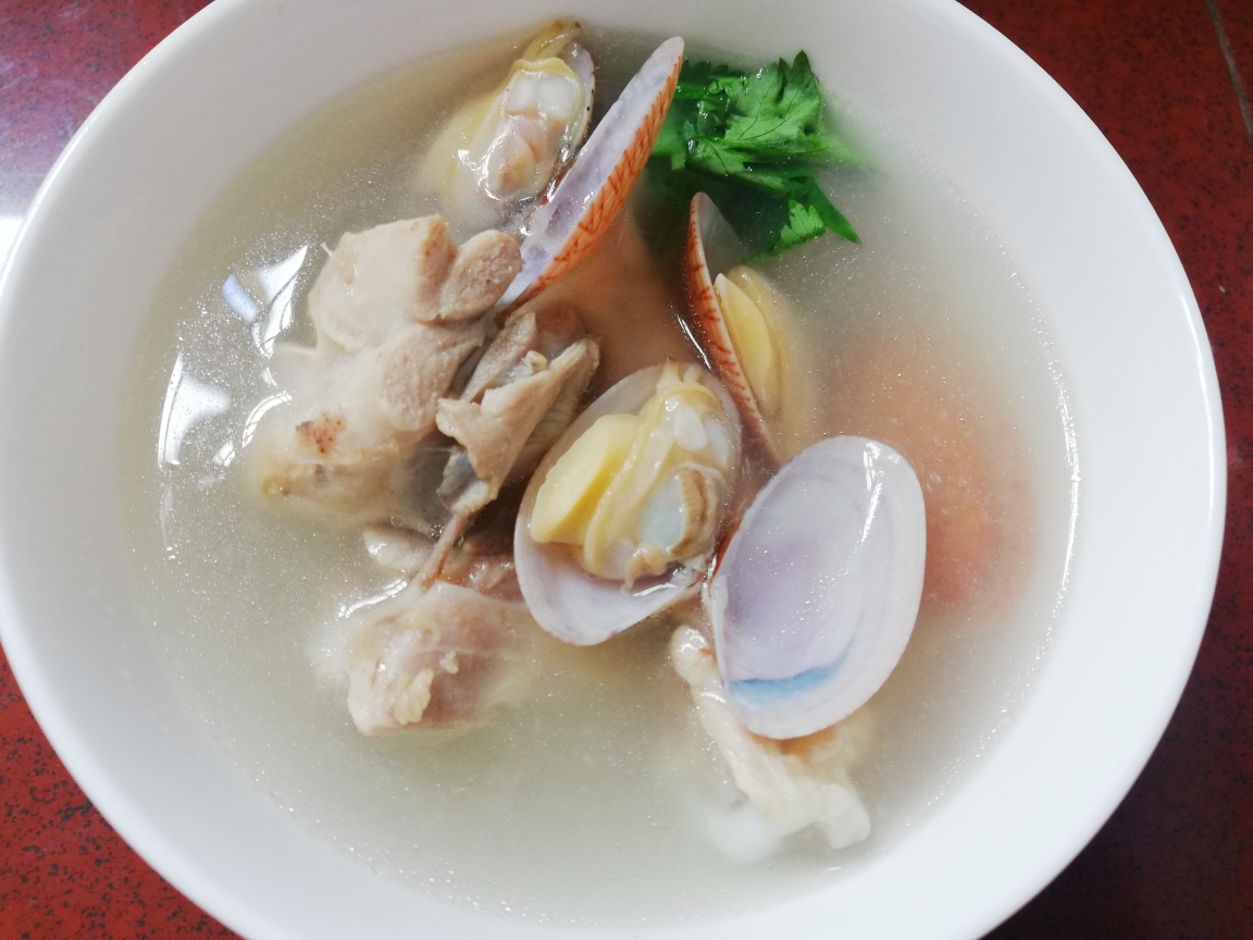 蒜头蛤蜊鸡汤的做法