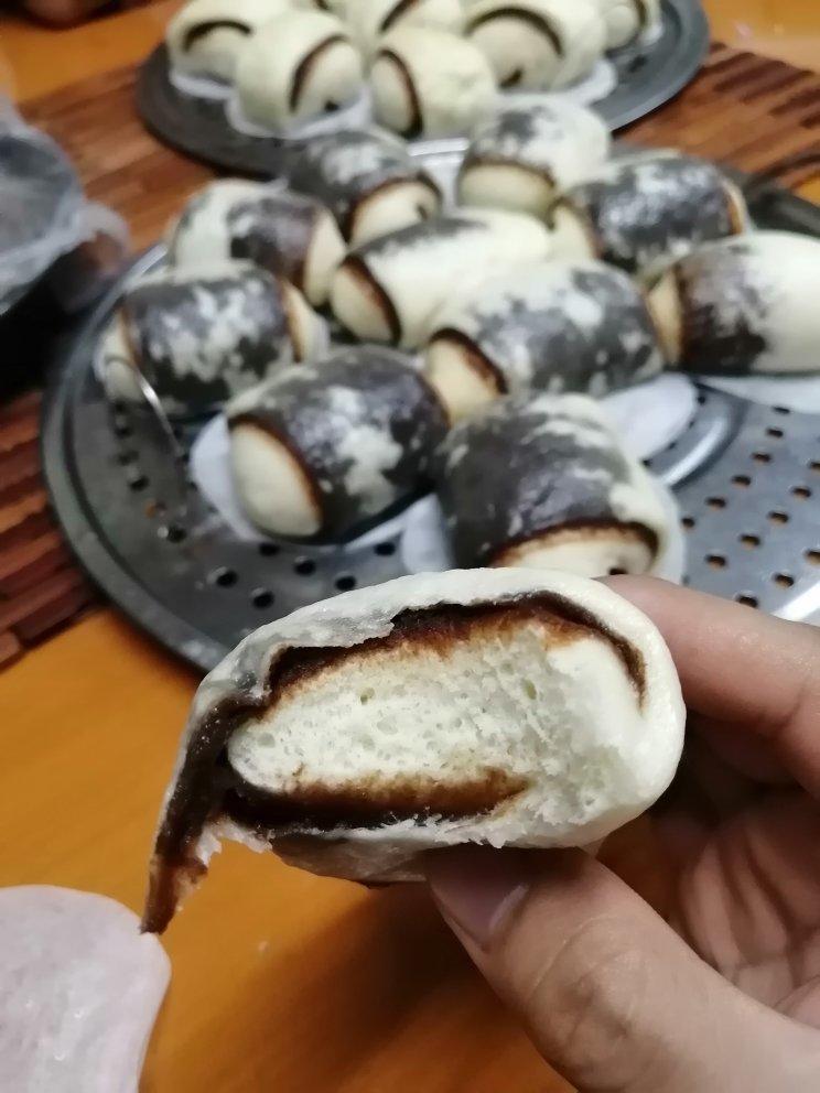 奶香豆沙卷馒头