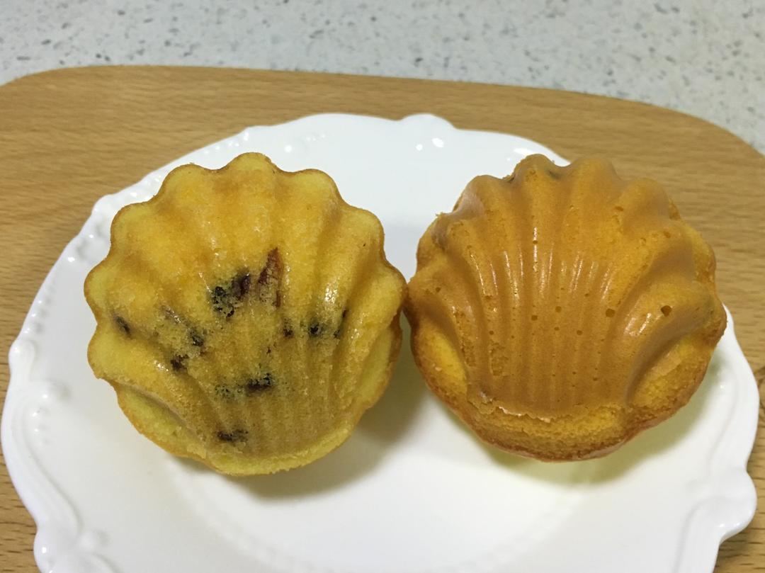 百香果玛德琳蛋糕