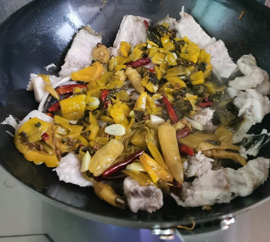 厨师长教你：“酸菜鱼”的传统做法，色香味俱全