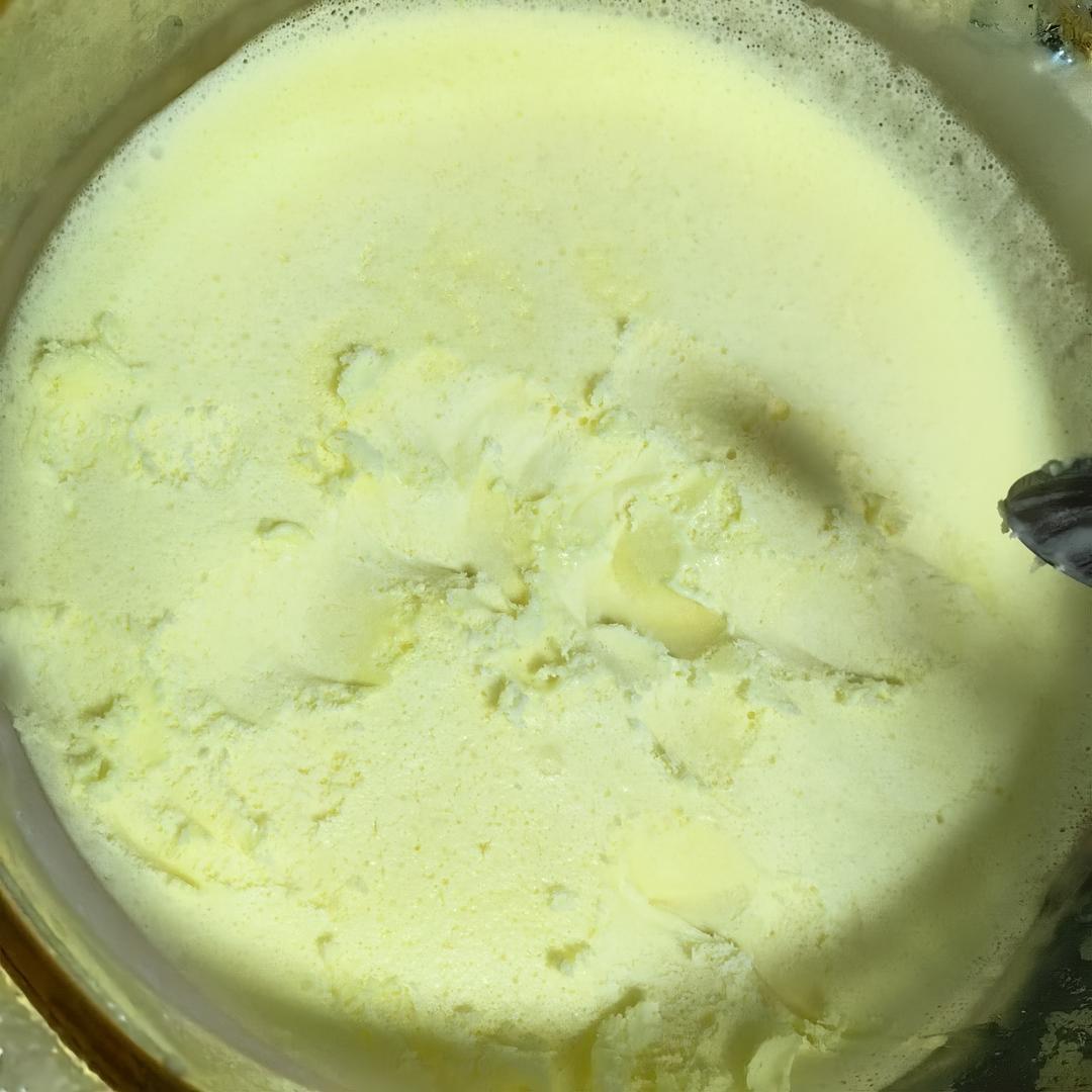 自制冰淇淋（懒人版无需搅拌的冰淇淋）