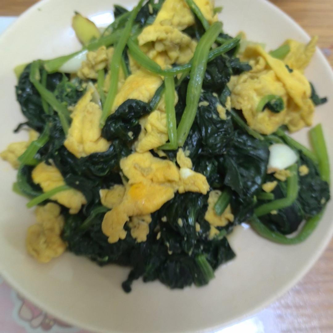 菠菜炒鸡蛋