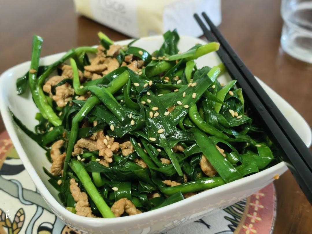 韭菜炒肉丝