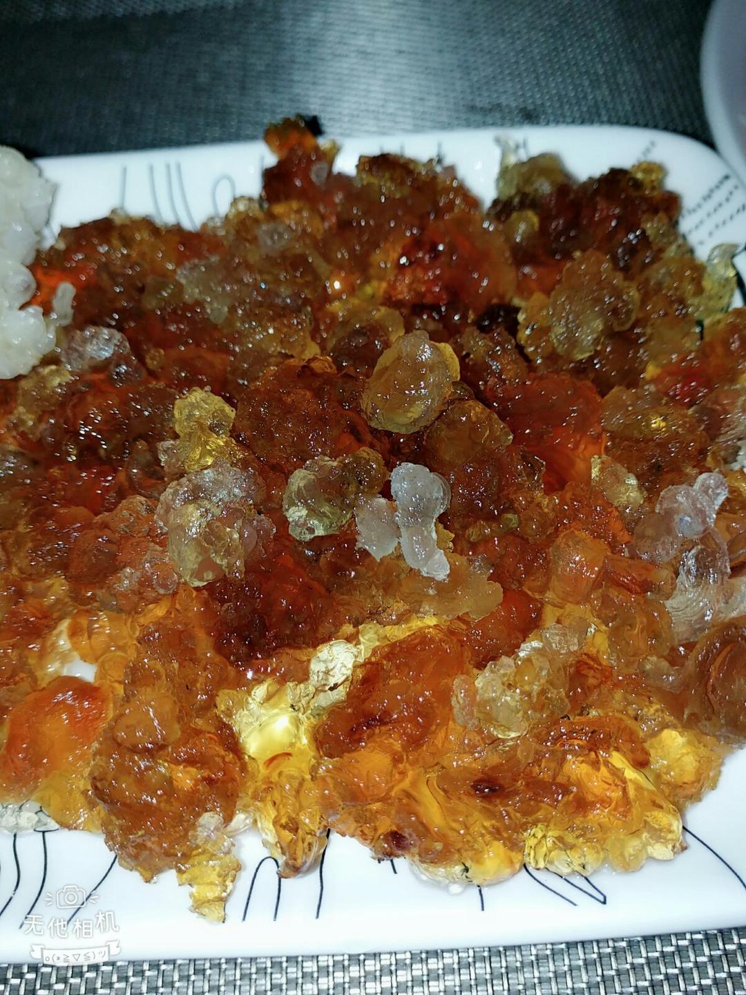 堪比燕窝的美容佳品——桃胶银耳炖木瓜