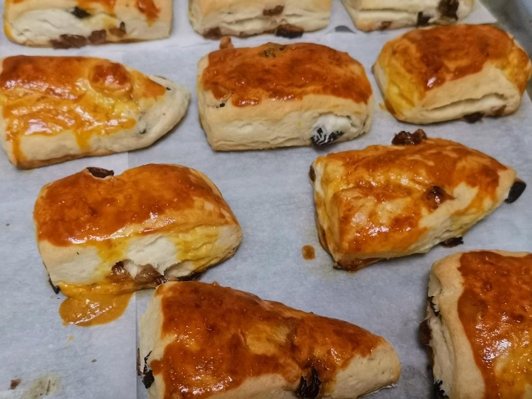 消耗淡奶油的司康