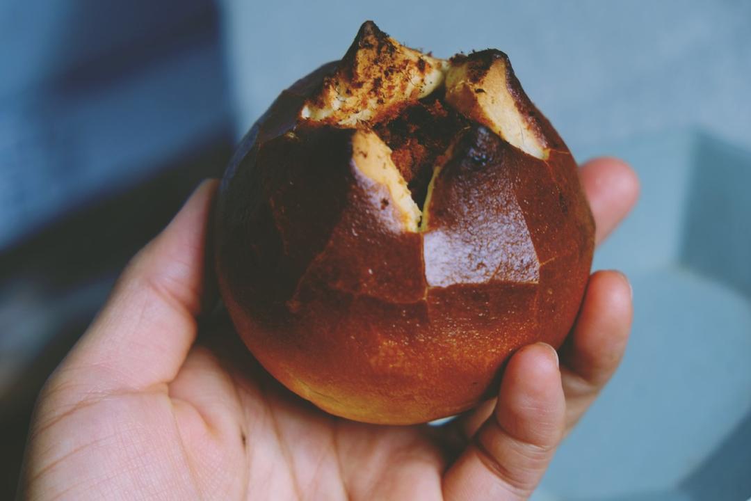 德国结、碱水红豆棒面包！