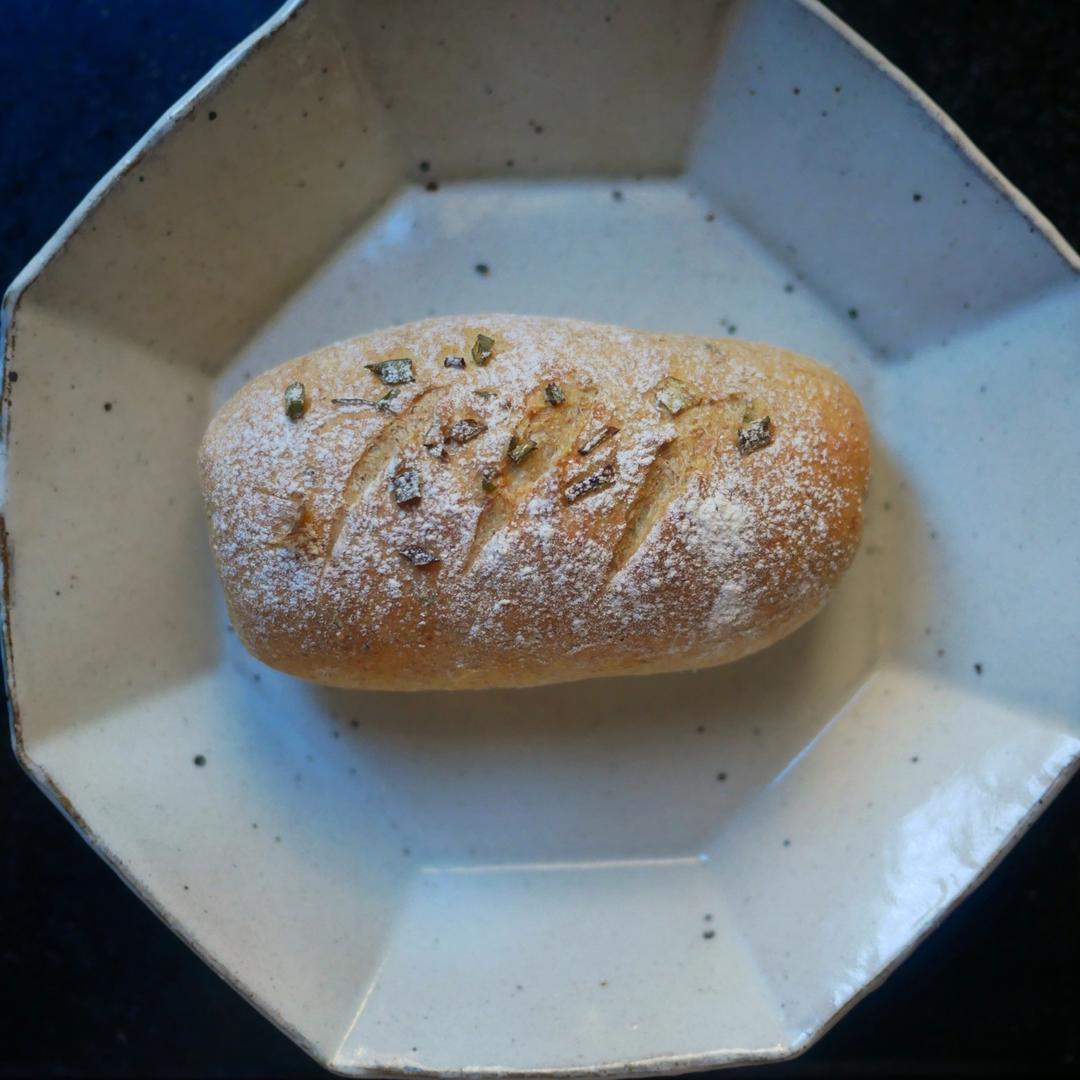 椒盐全麦面包
