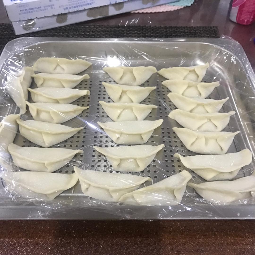 芹菜猪肉馅水饺
