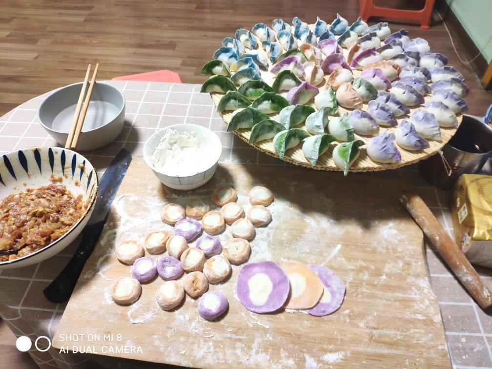 翡翠白玉白菜饺子详细版（附翡翠白玉白菜饺子包法，翡翠白玉饺子皮两种制法，面包机和面，翡翠白玉烧卖，各种馅料搭配）
