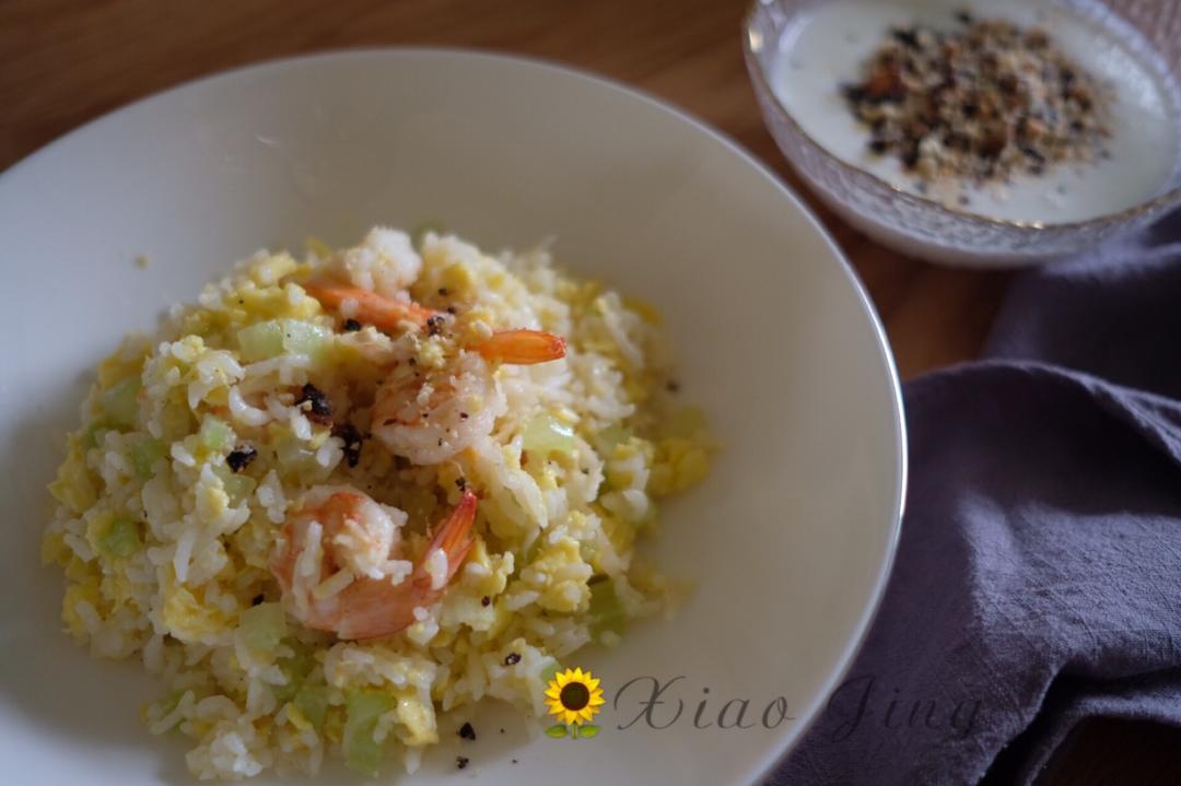 虾仁蛋炒饭