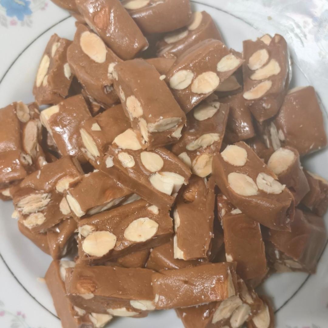 海盐杏仁太妃糖