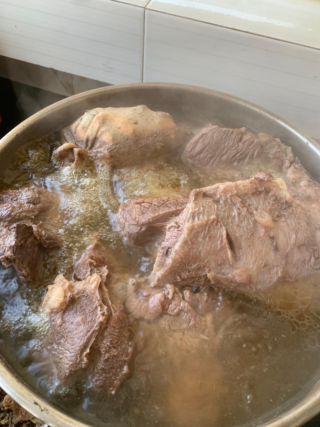 炖牛肉