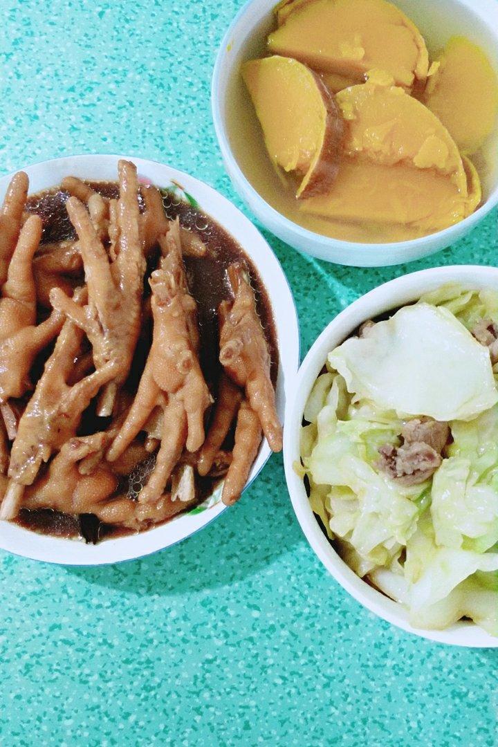阿婆手撕包菜
