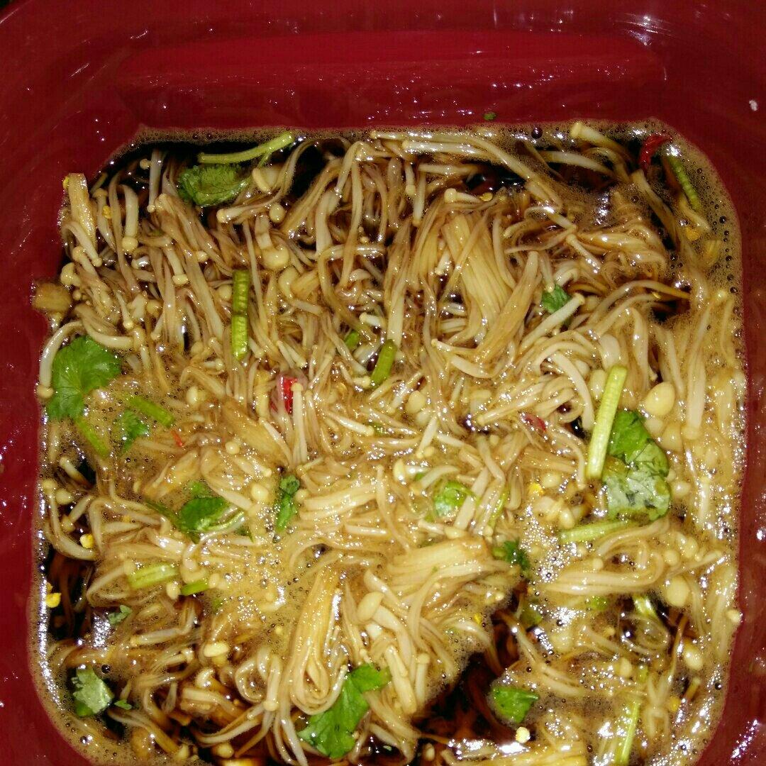 特百惠金针菇腌泡