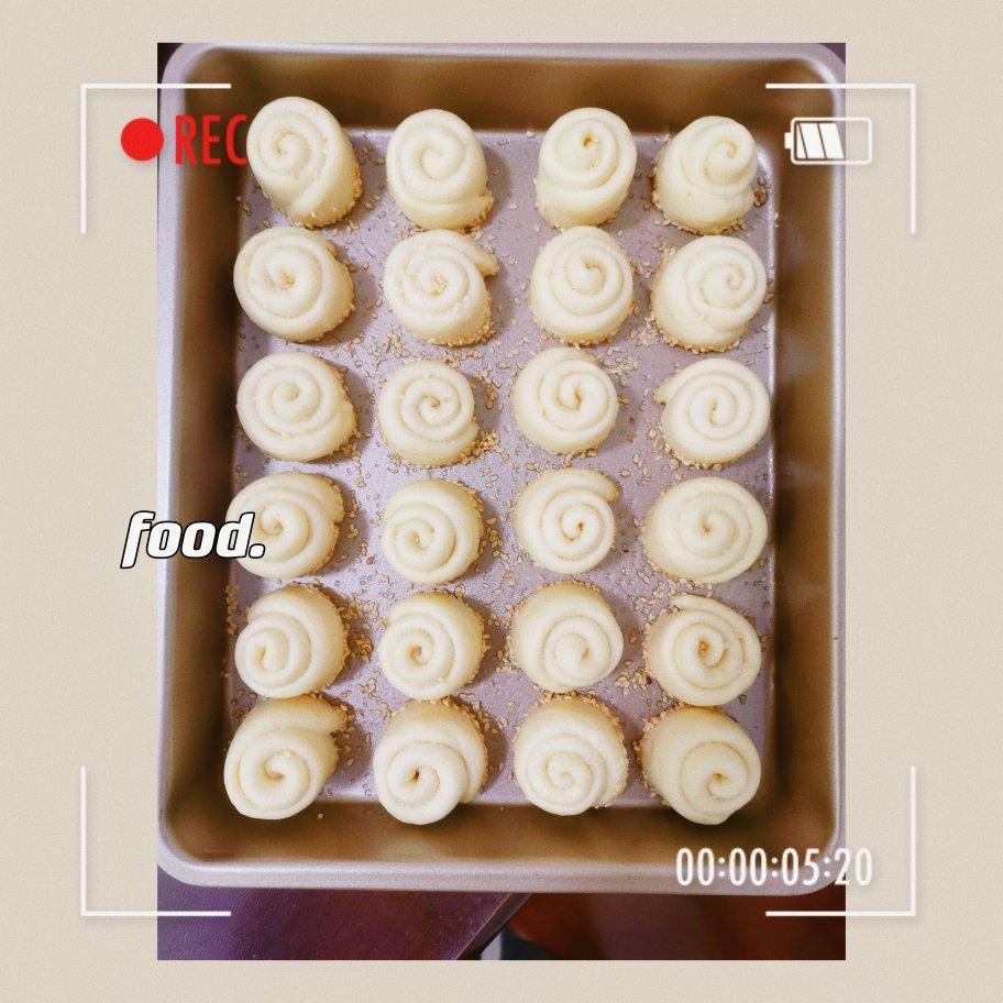 会发光的脆底蜂蜜小面包