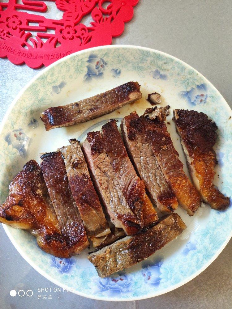 煎西冷牛排（零失败）