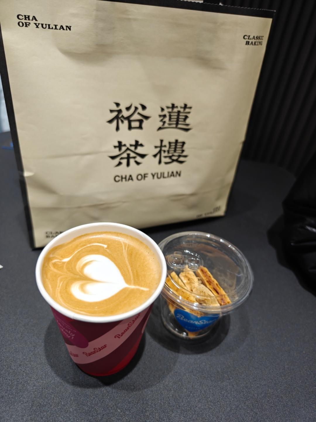 让我看看你们都喝过哪些咖啡☕（奶茶也行～）