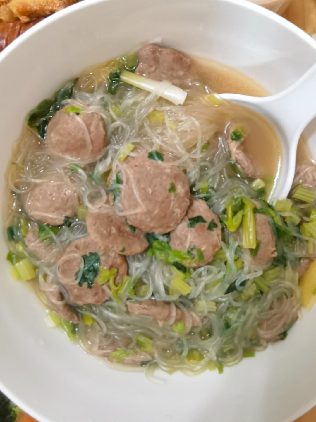 潮汕牛肉丸粉丝汤