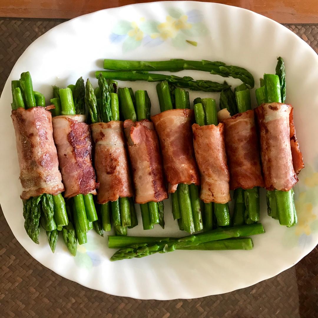 培根芦笋卷