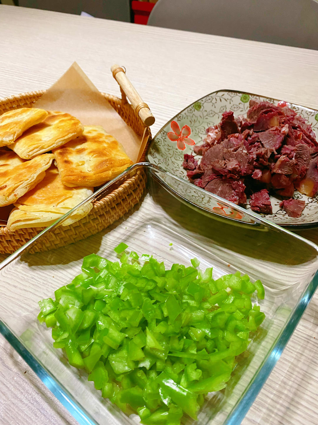 香酥夹肉火烧（河间驴肉火烧）