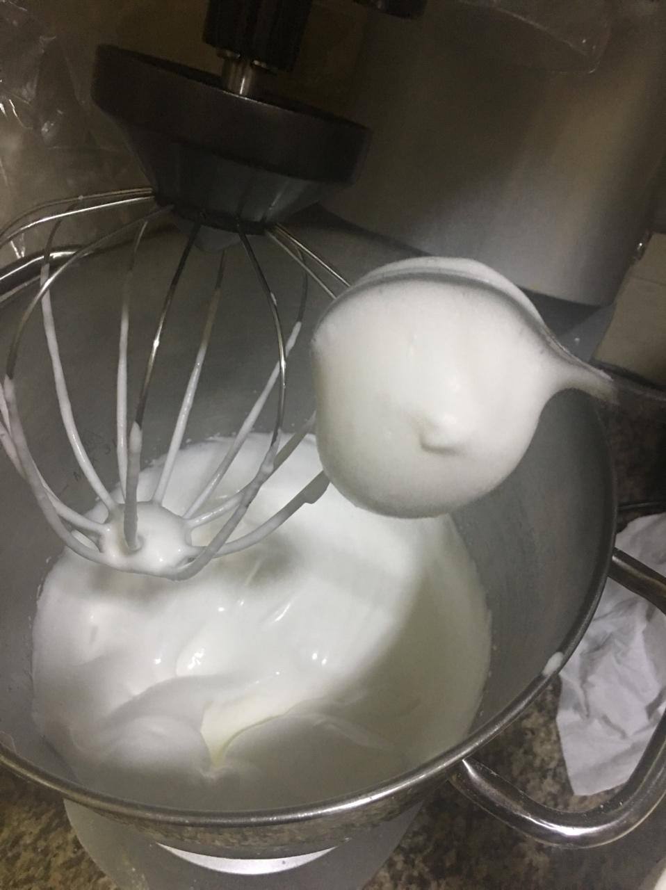 松鼠sama做的用牛奶自制低脂低热量淡奶油