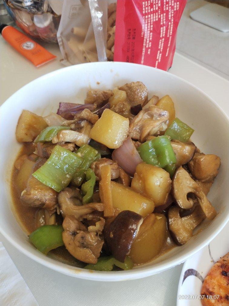 吃不够的黄焖鸡米饭你一定要试试
